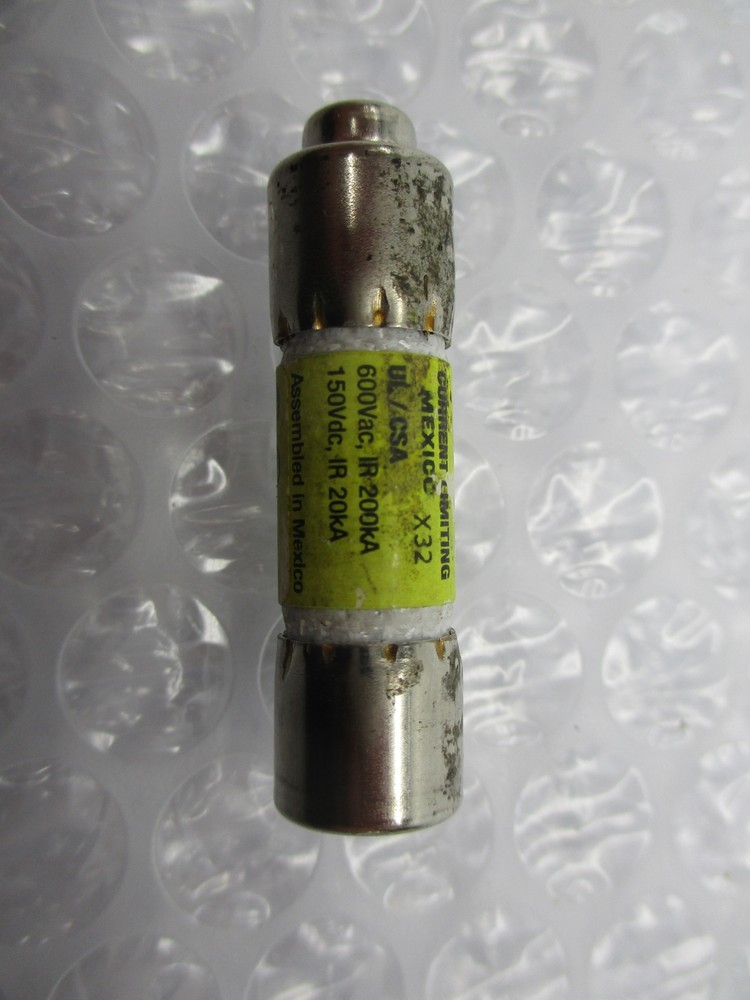 BUSSMANN LP-CC-10 FUSE (AS PICTURED) NSNP