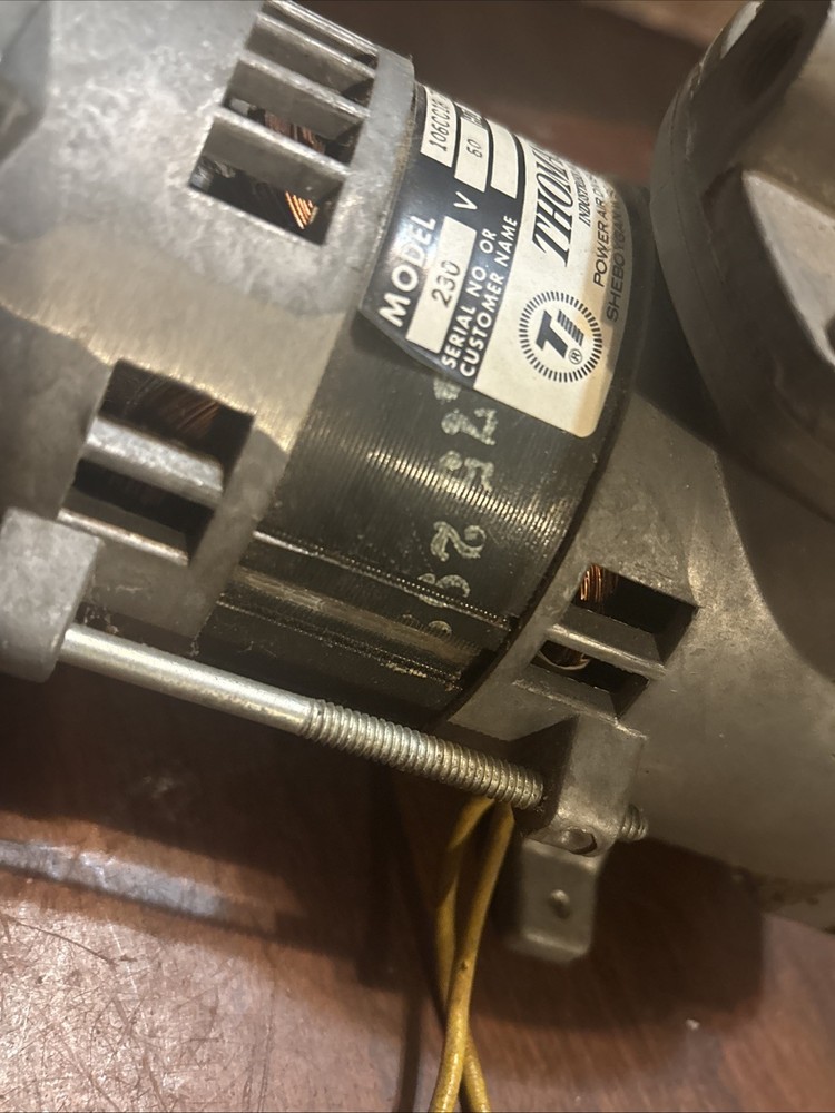 Thomas Model 106cc18 Tff 76 150 220/230V MOTOR. Thomas Pump