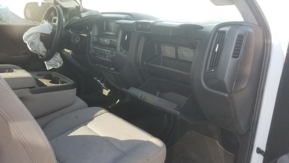 17 CHEVY SILVERADO 1500 AIR SHUTTER 5.3L