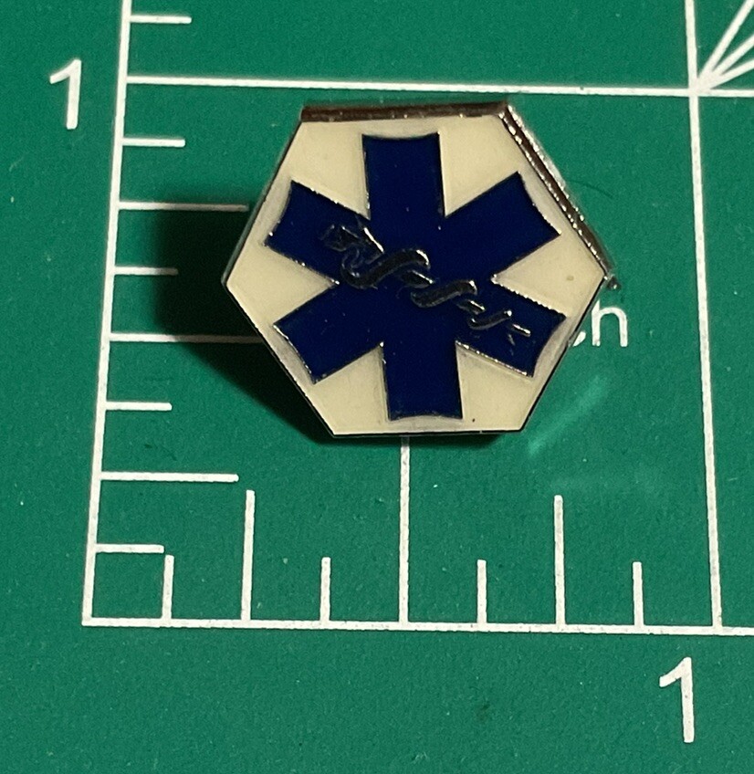 Small Emergency Medical Technical Lapel Pin EMT Z4E
