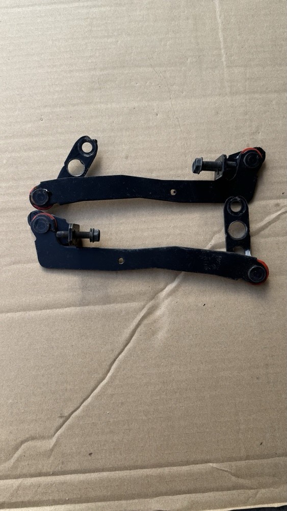 Pair of Brackets for Sofa’s Linear Motor