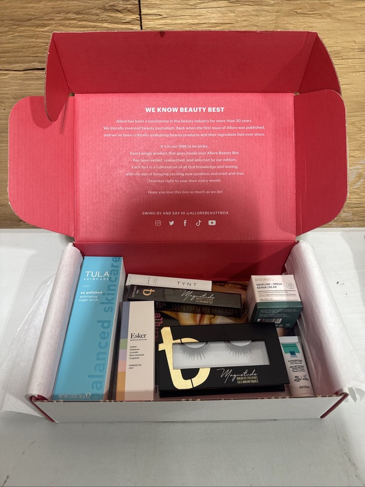 Allure Beauty Box Lot / BF4