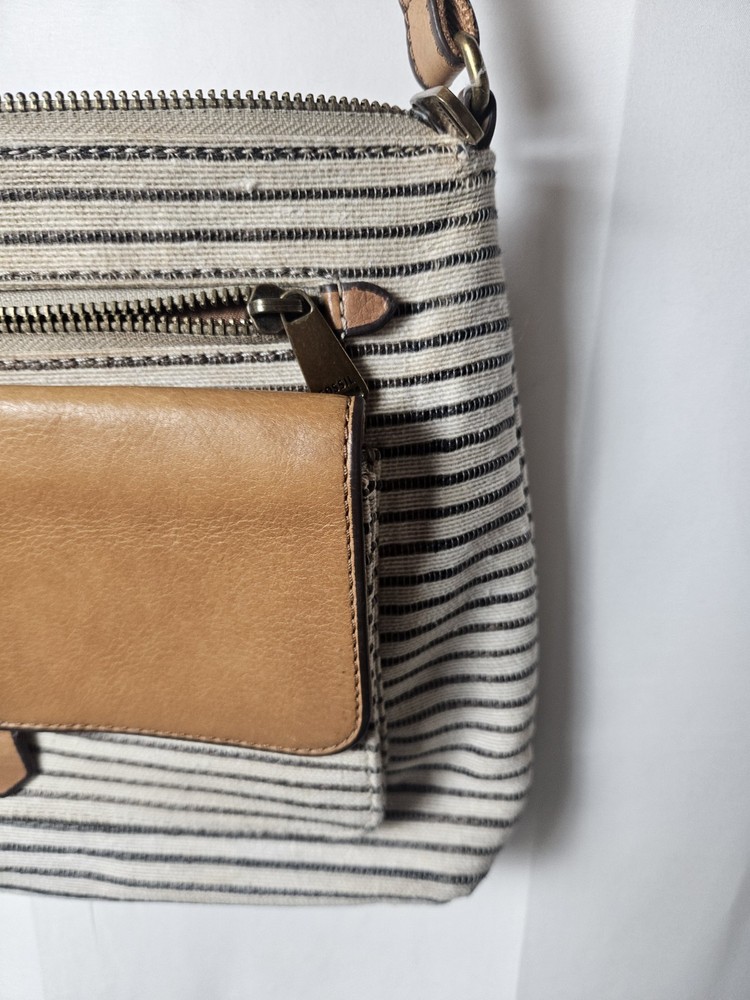 FOSSIL Kinley Front Flap Crossbody Bag