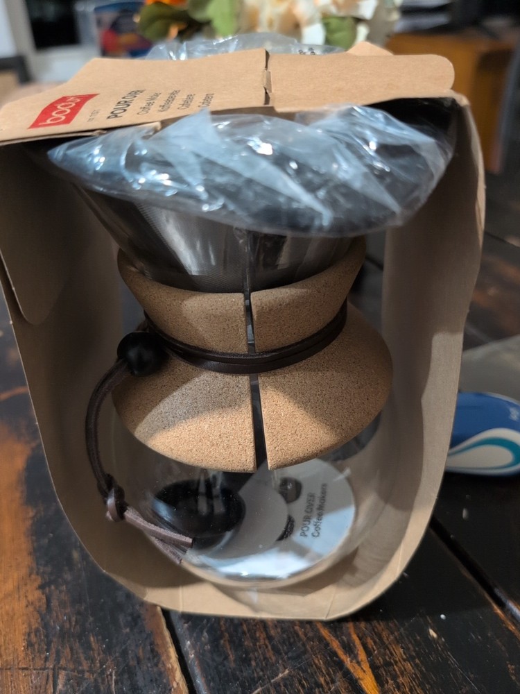 BODUM 11571 Pour Over Coffee Maker 8 Cup with Permanent Filter