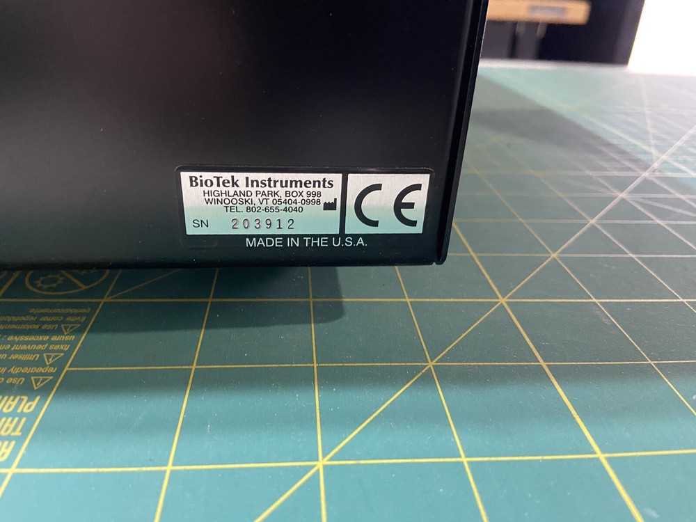 BioTek EL808 Microplate Reader - Passes Self Tests