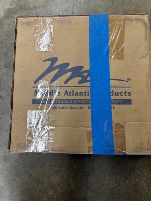 Middle Atlantic CLB-CSB Ladder Center Support Bracket