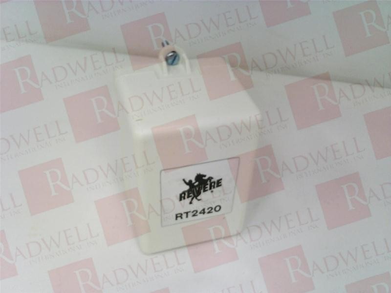 REVERE RT2420 / RT2420 (NEW IN BOX)