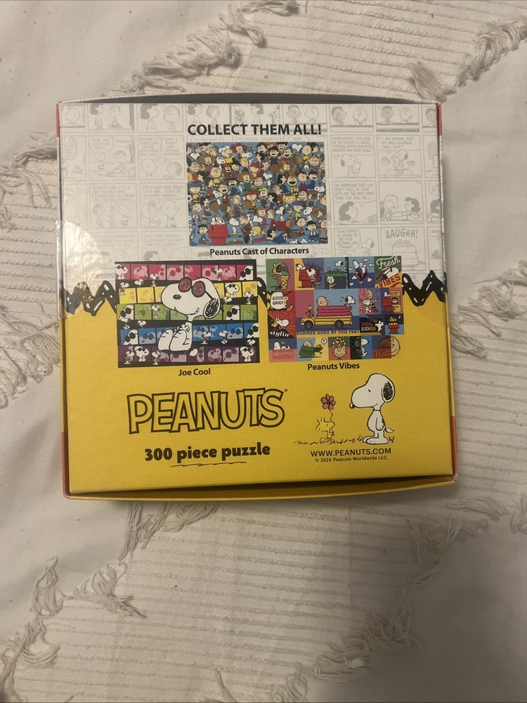 New PEANUTS 300 piece Puzzle