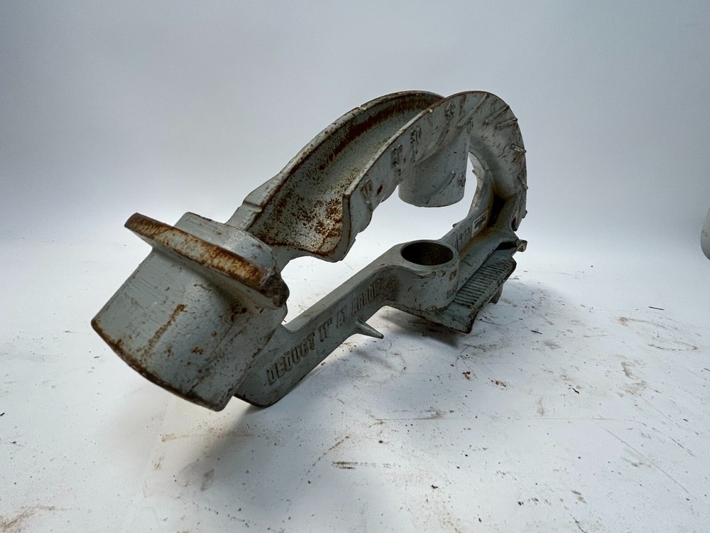 Greenlee 8843 Pipe Bender 1-1/4" EMT - 1" Rigid