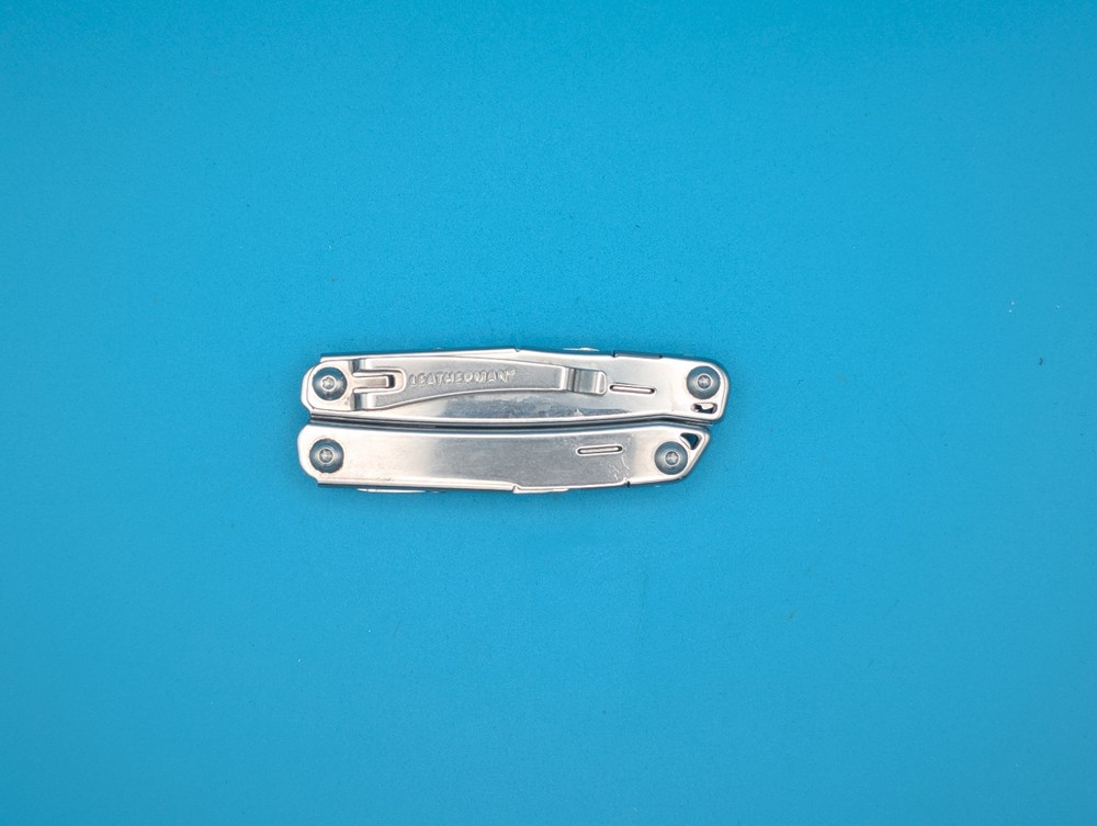 LEATHERMAN WINGMAN MULTI-TOOL! FAST SHIPPING!