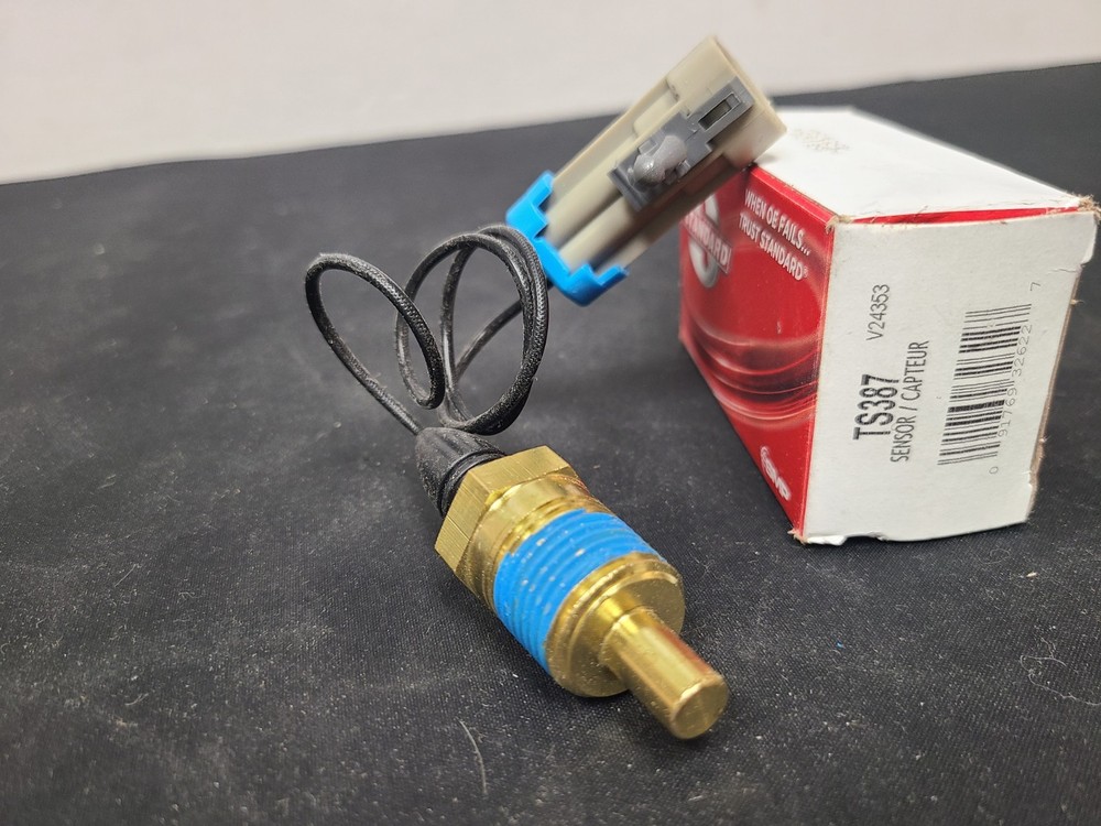 Engine Coolant Temperature Sender Standard TS-387 New