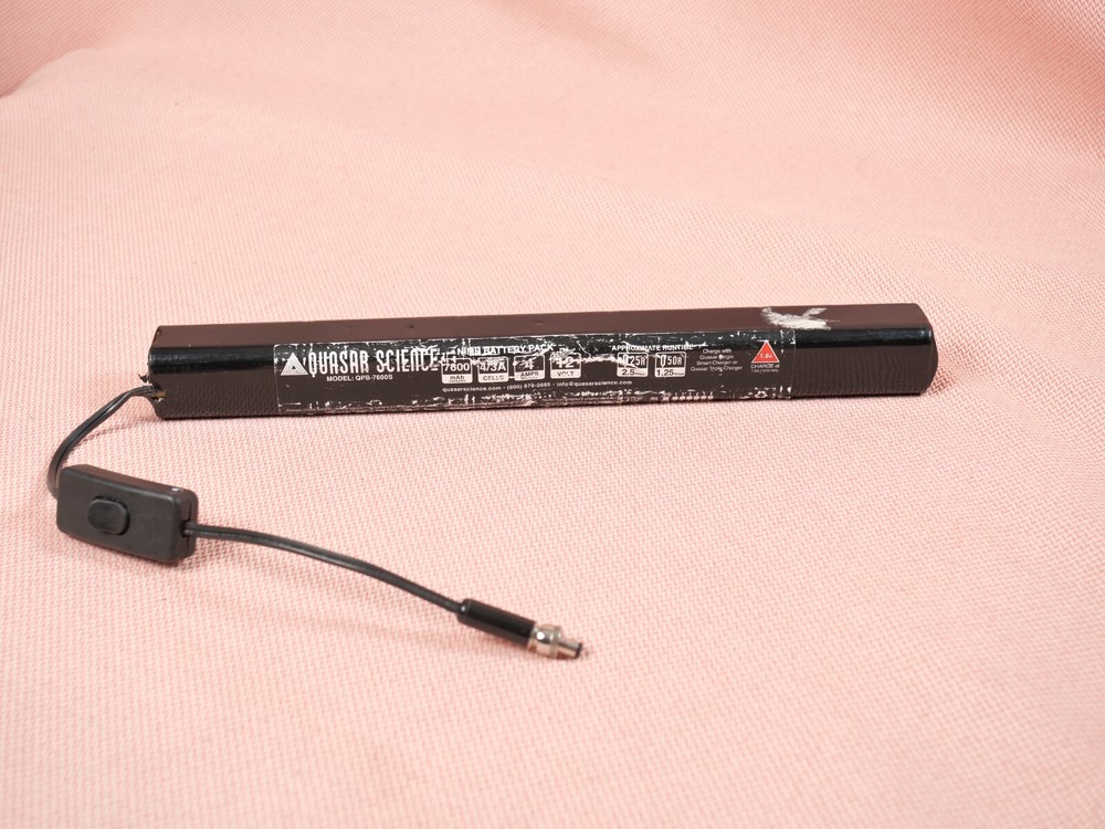 Quasar Science QBP-7600S Portable Linear Battery Pack