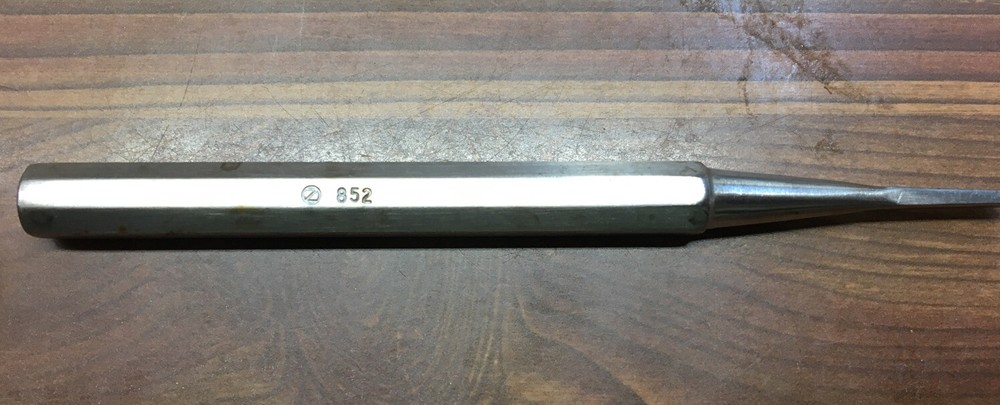 Zimmer 852 HOKE Osteotome