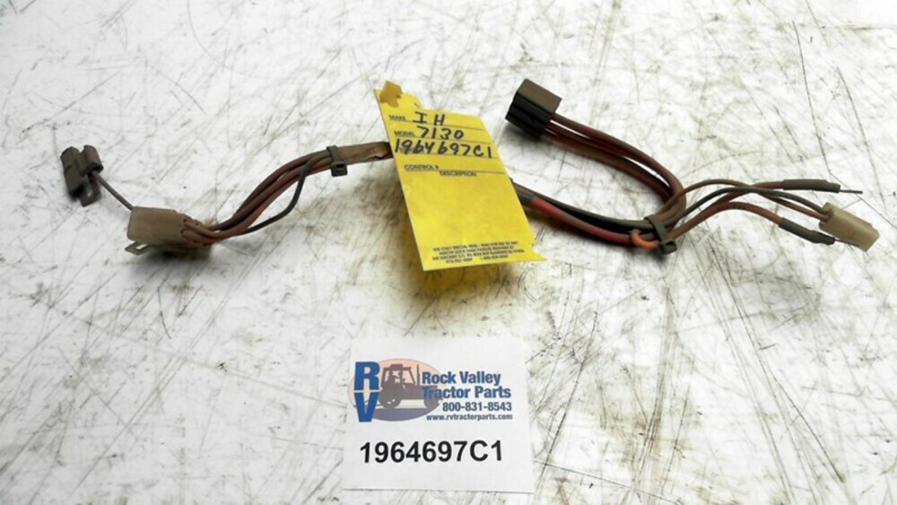 HARNESS BLOWER ADAPTER 1964697C1