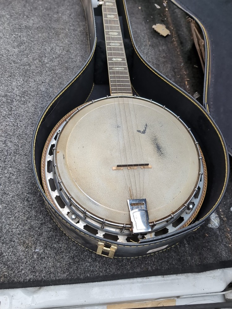 Vintage Five-string Banjo In Great Shape Please Take A Look