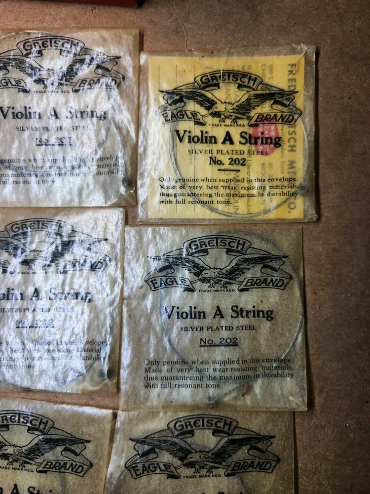 Vintage Gretsch Eagle Brand Violin Strings – Gut No. 202 – 12 Unopened A Strings