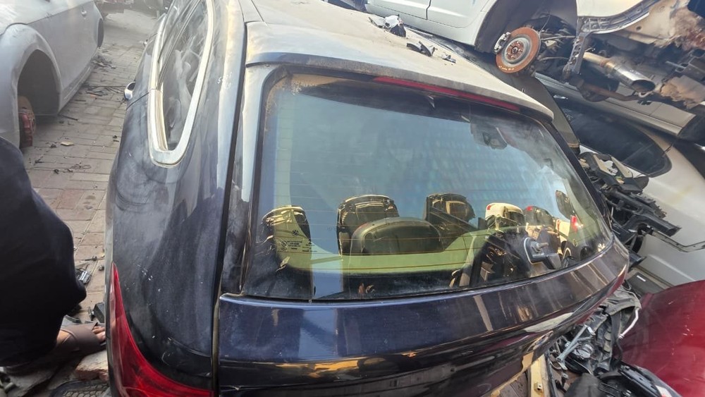 2017-2024 BMW 530i Backrest Frame Left 52207399211