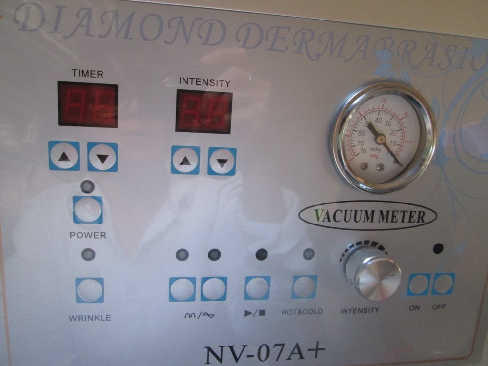 NICE Silver Spa Quality 5 Functional Diamond Dermabrasion Vacuum Meter Machine
