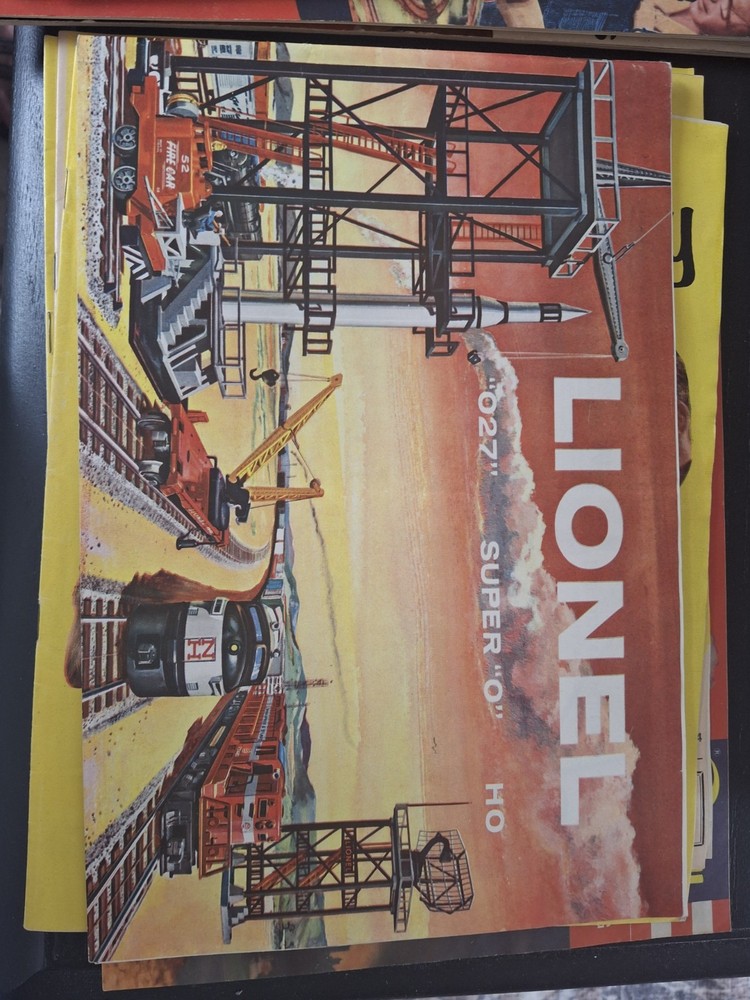 Vintage HO . Train Sets In Original Boxes Extra Tracks,universal Power Master.
