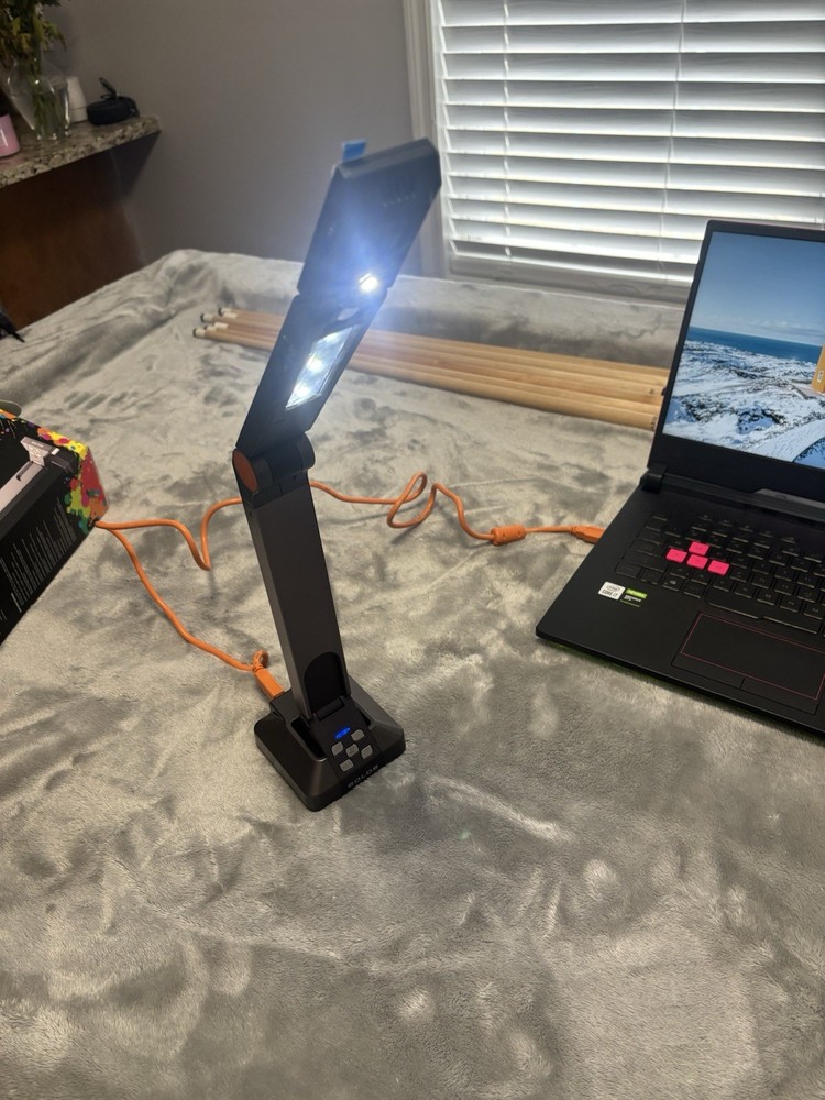 HoverCam Solo 8 USB Document Camera Presentation Equipment with USB Cable & Mat