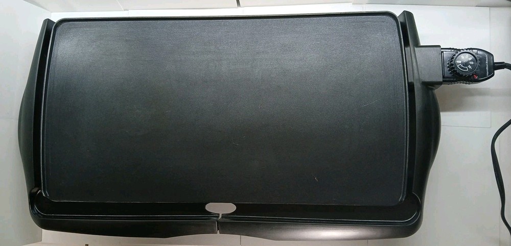 Hamilton Beach Model 38515 Series A3511 Electric Griddle "Missing Grease Tray"