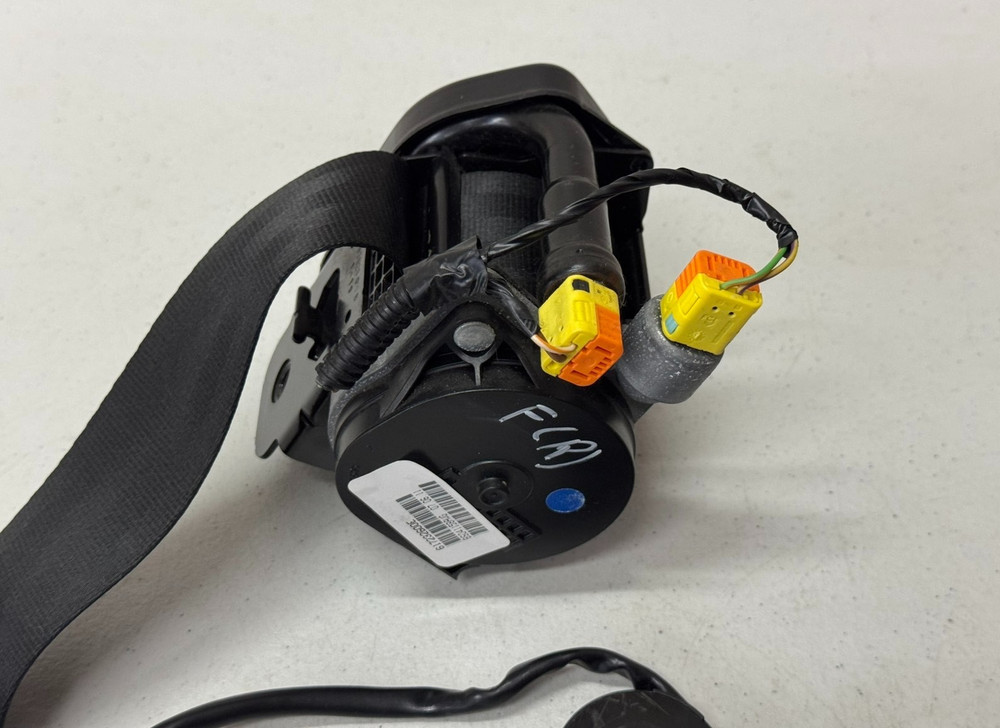 Ford Focus 2012-2014 Front Right Passenger Side Seat Belt Retractor OEM