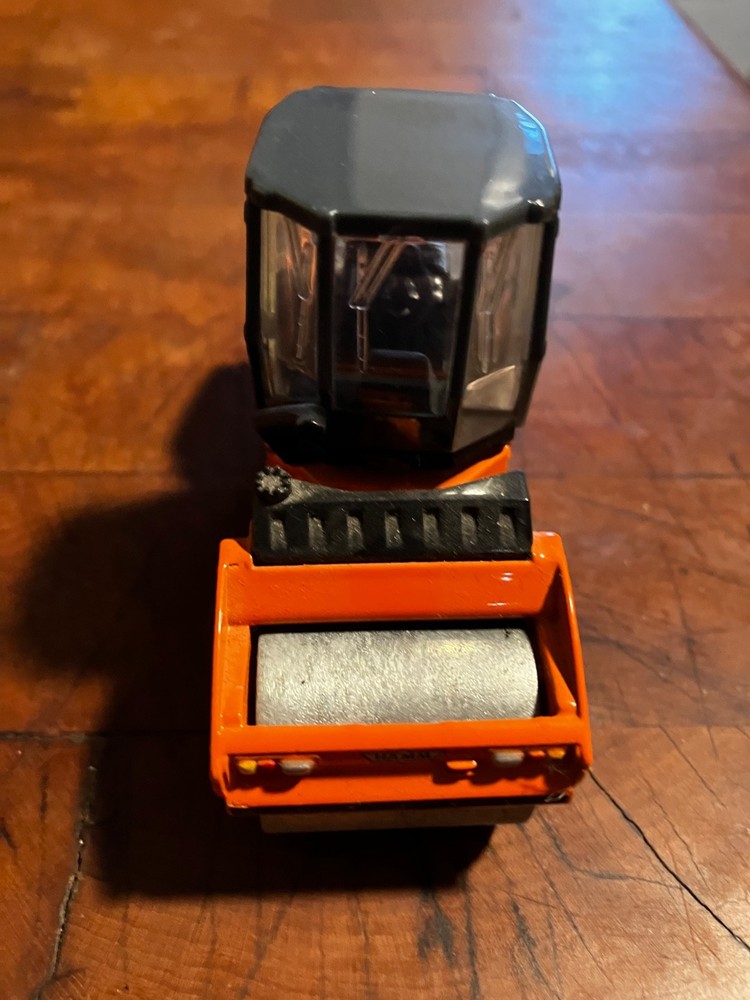 Diecast Hamm HD90 Double Drum Roller