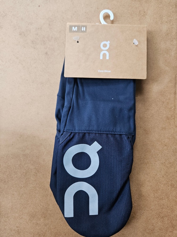 On Running Core Glove - Navy - Medium Size - New