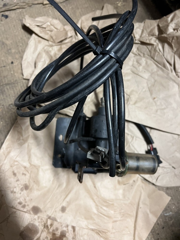 thermo king tripac evolution apu fuel pump and filter