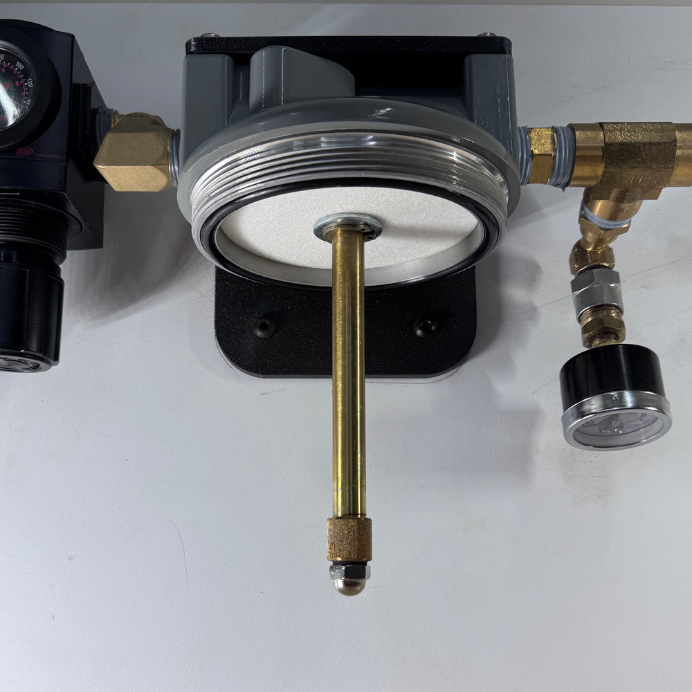 Milton Pneumatic Filter Desiccant Dryer Wall Mount Bracket