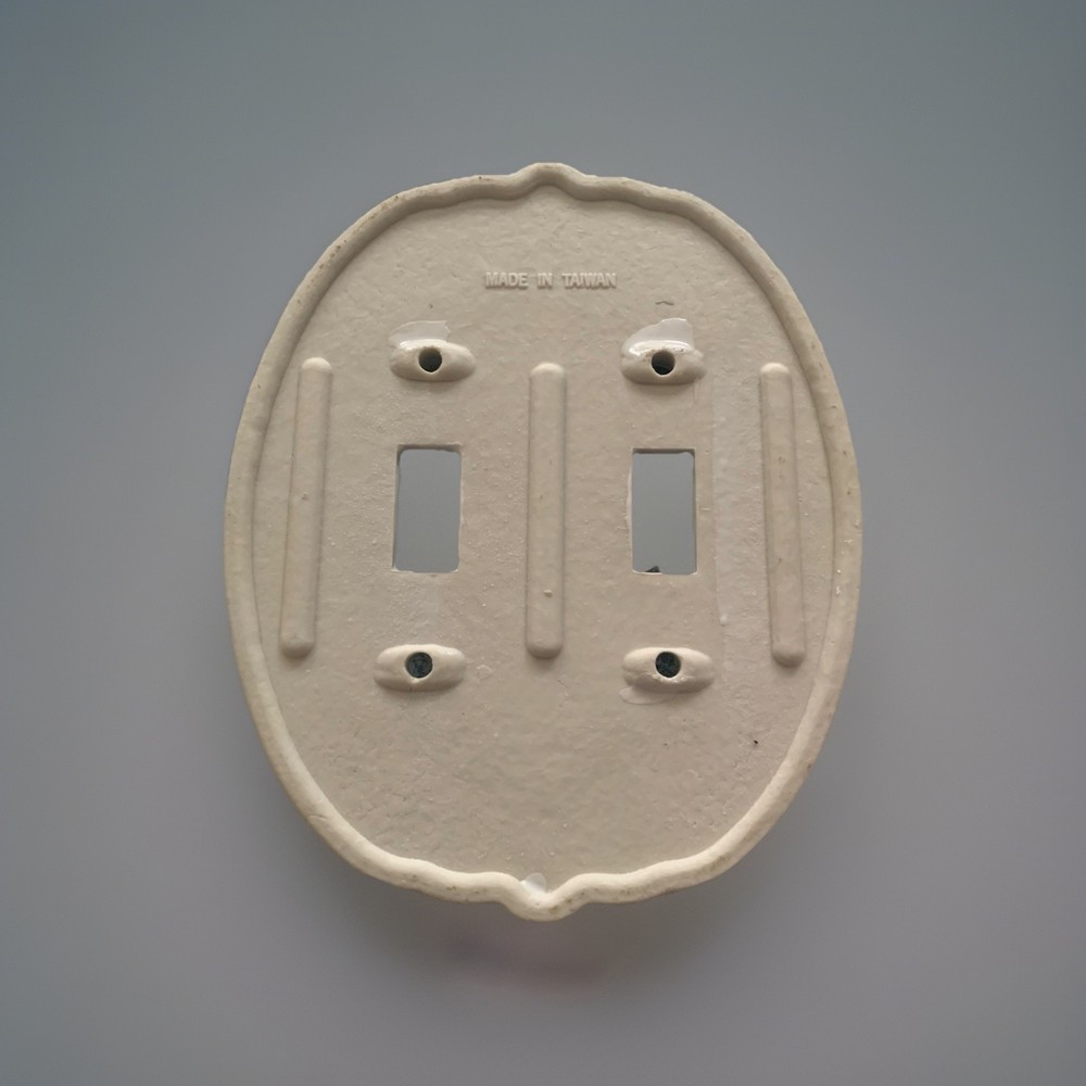 Vintage White Ceramic Double Light Switch Plate Cover Scroll Design Taiwan