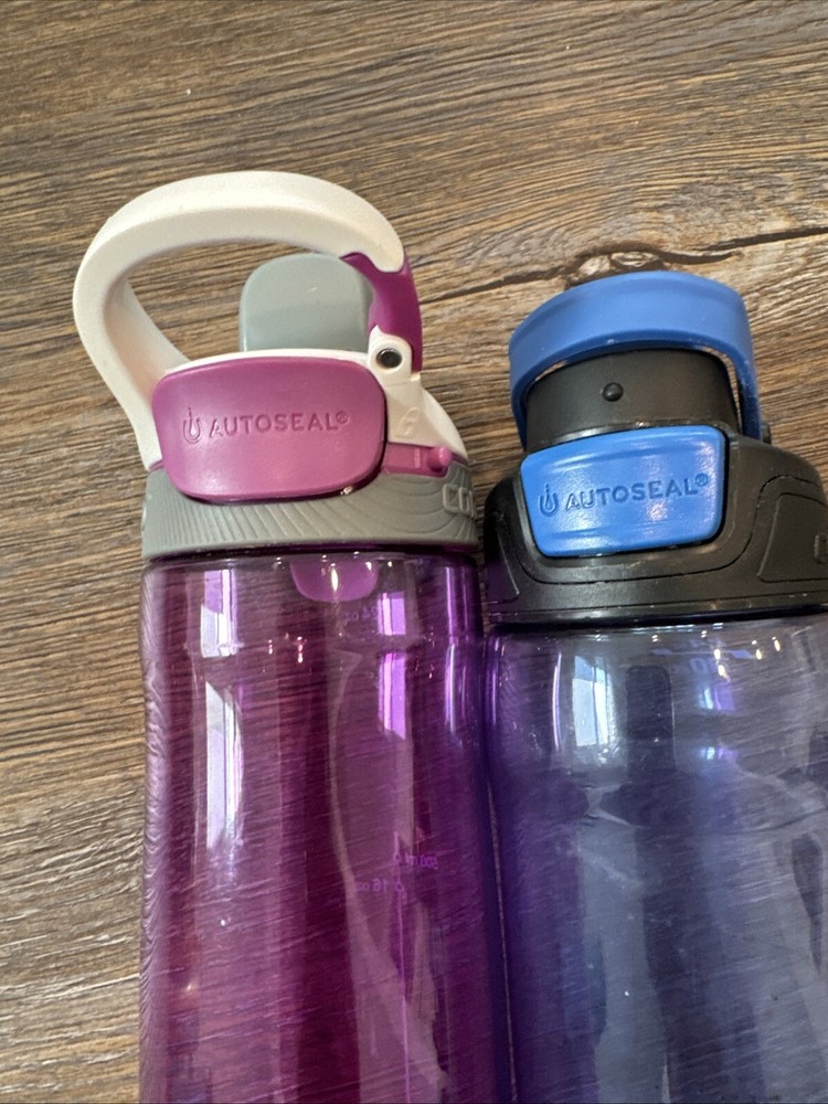 2 Contigos Water Bottles 24 Oz