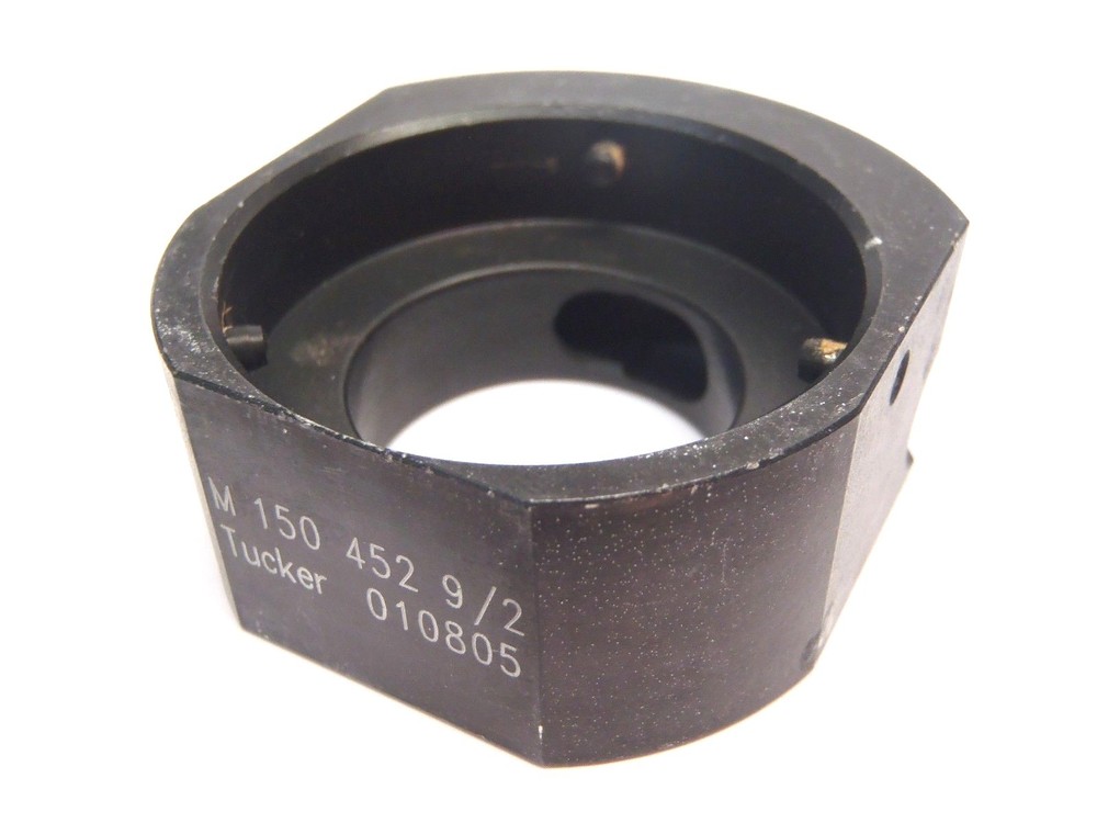 Tucker M150 452 9/2 Spacer 010805
