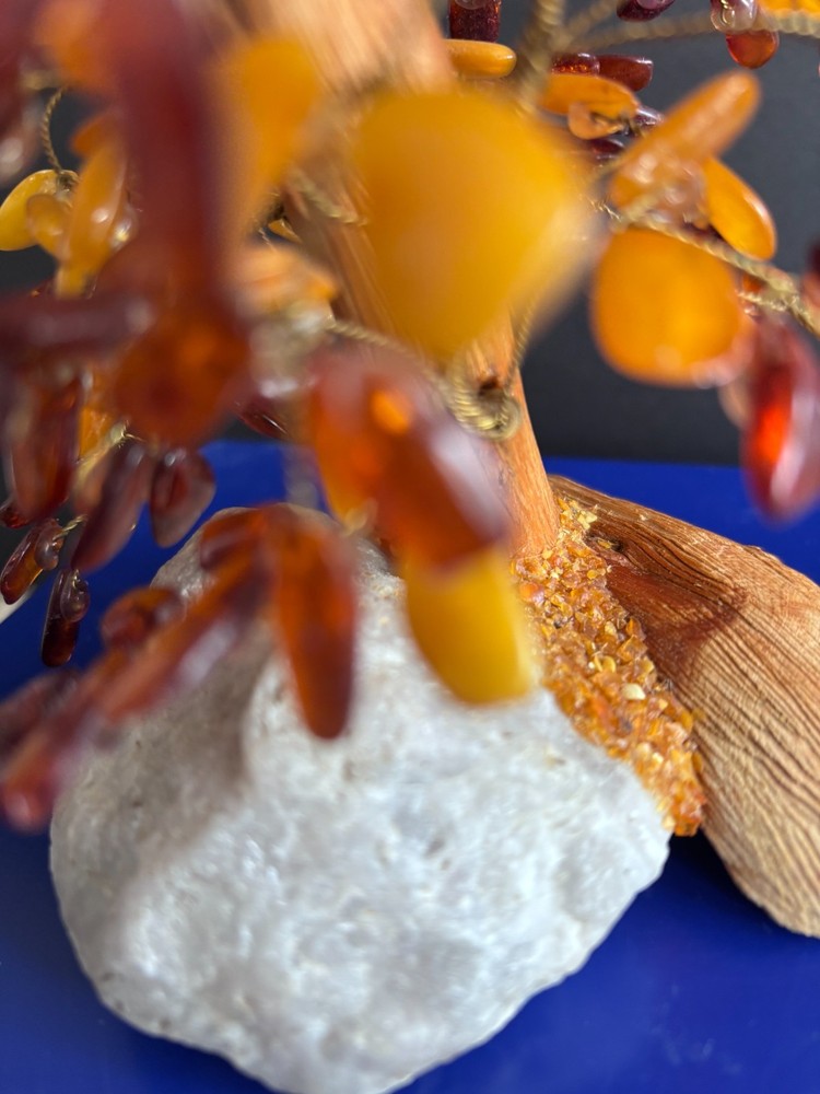 AMBER,TREE,BRASS,QUARTZ