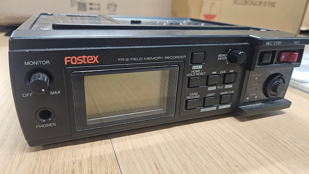 Fostex FR-2 Field Memory Recorder | 2-channel, Timecode Generator, TC Sync Cable
