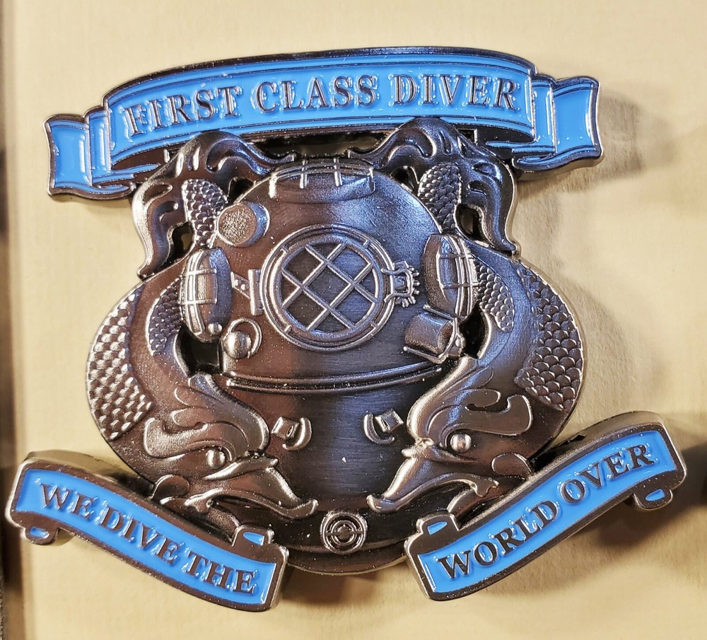 US NAVY FIRST CLASS DIVER 2" COMMEMORATIVE CHALLENGE COIN 127