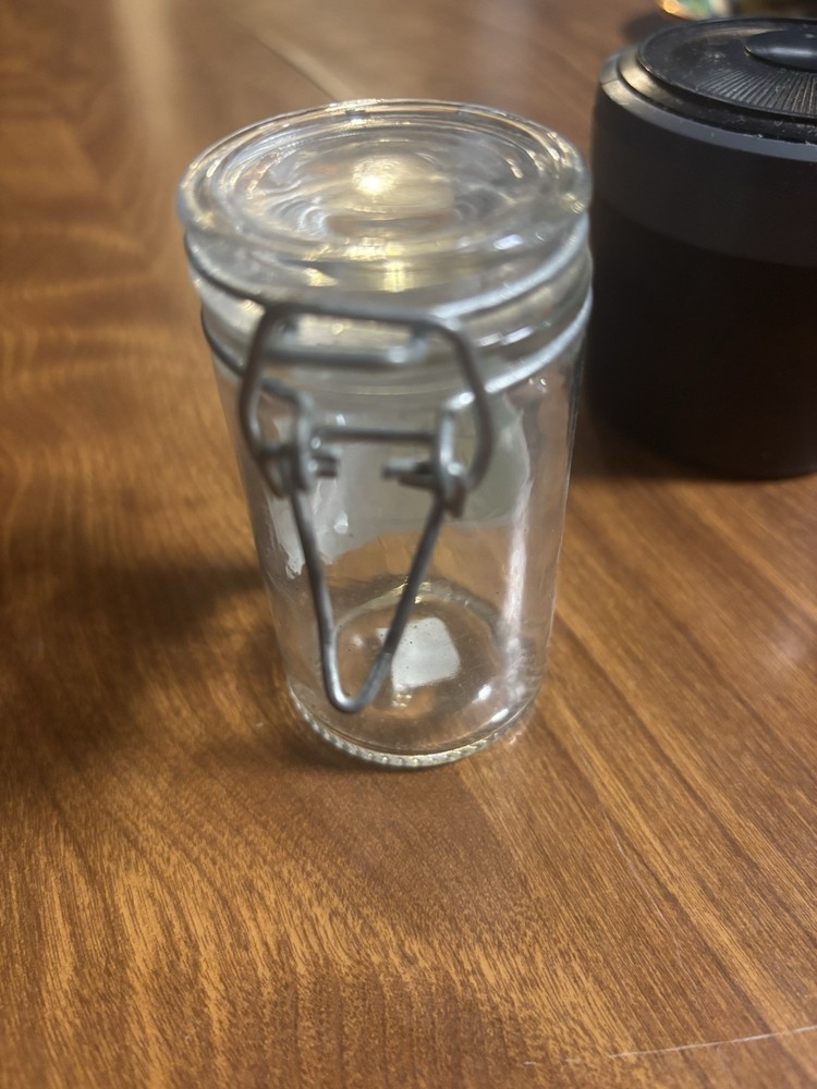 Smokezilla Light Up Ashtray & Accessories