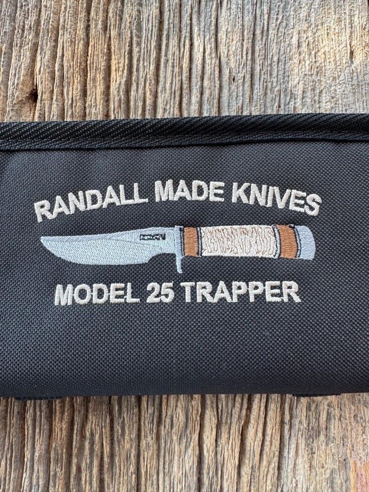 Robbins New Custom Knife case for a Randall Model 25 Trapper Silk threading