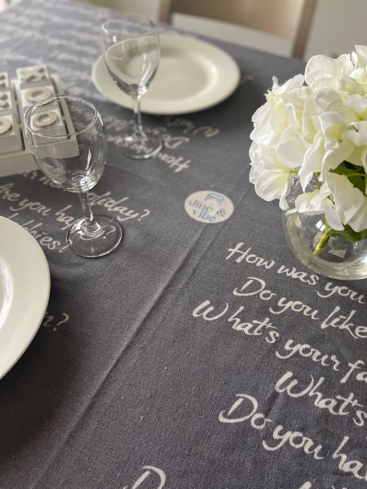 Dine&Vibe Conversation Tablecloth, 10 different colours, 5 different sizes.