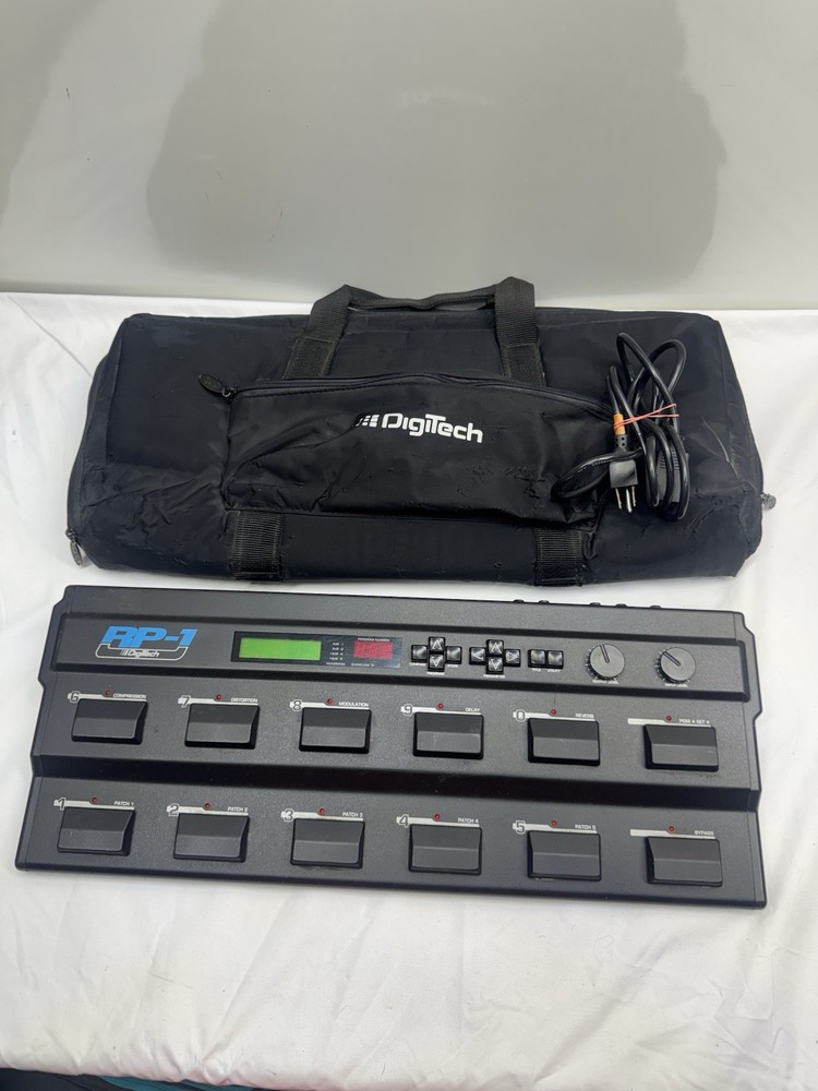 Digitech RP-1 Multi Effect Processor 90's Analog Pedal Board