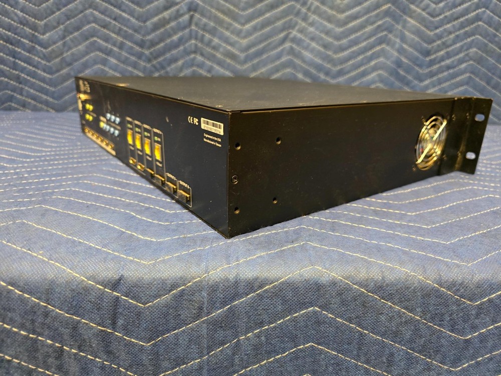 Binary B-520-MTRX-230-6x4+2 HDMI Matrix Switch Tested Working w/ PSU Rackmount