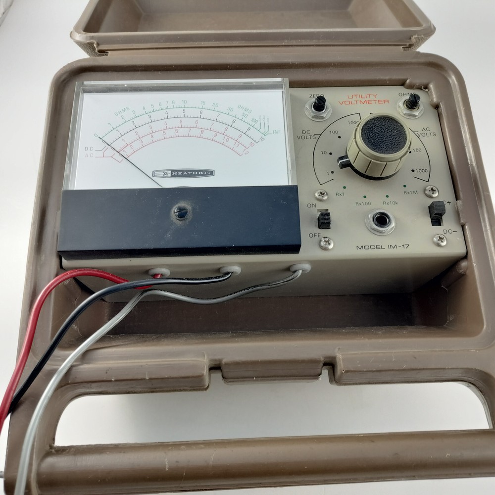 Heathkit Utility Solid-State Voltmeter Model IM-17 in Original Casing No Battery
