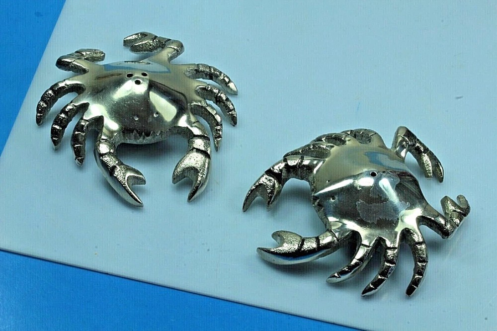 Silver Plated Open Claw Crab Salt and Pepper Shaker Set.