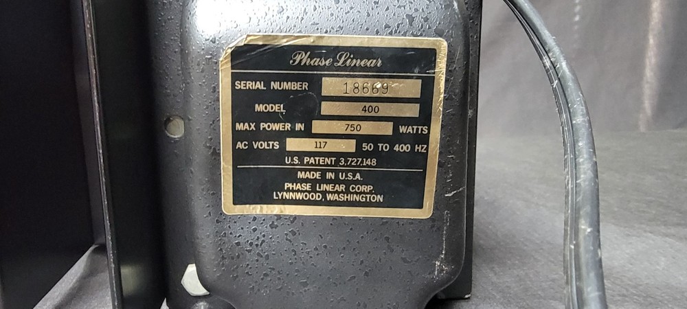 Phase Linear 400 Direct Coupled Solid State Power Amplifier