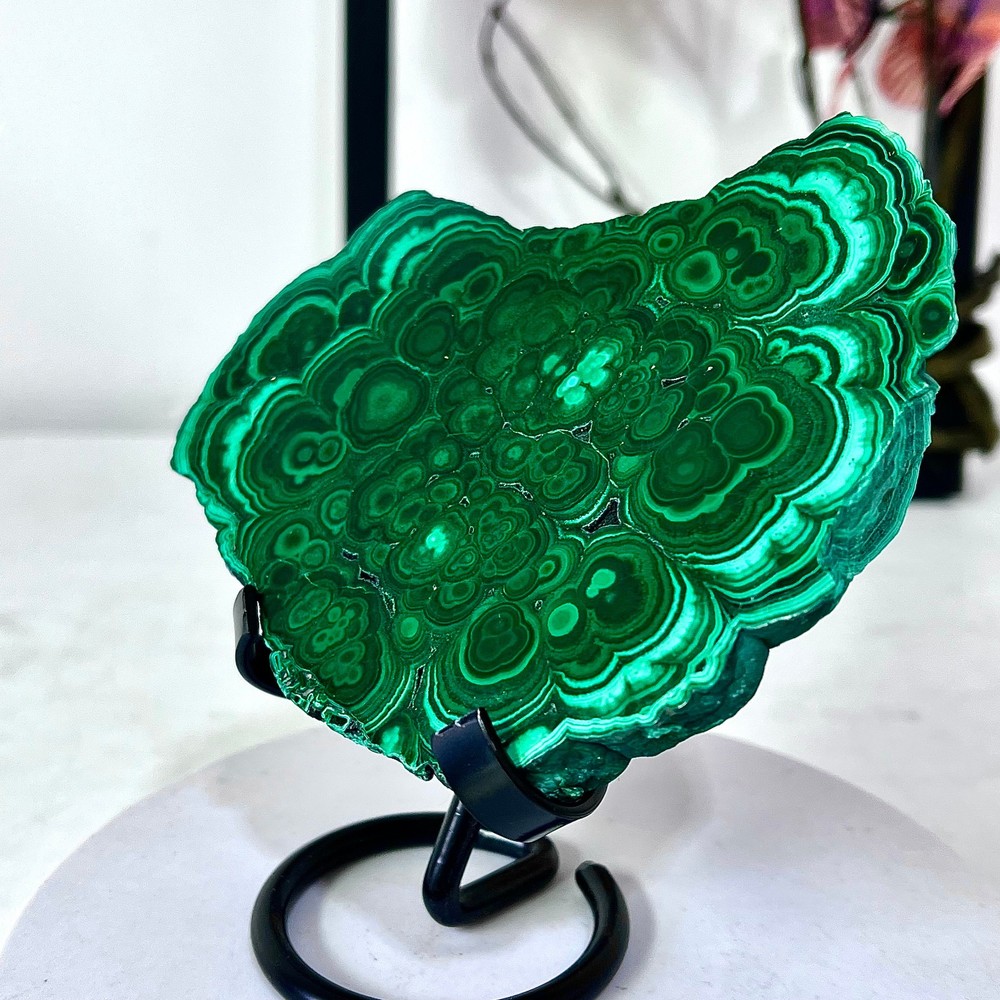 339G Green Malachite Coarse Mineral Sample