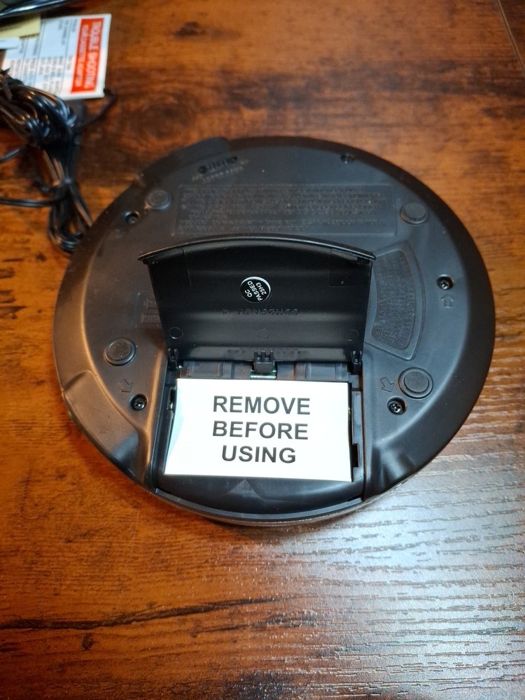 Durabrand 60 Second ESP CD PLAYER CD-895 complete New Without Box