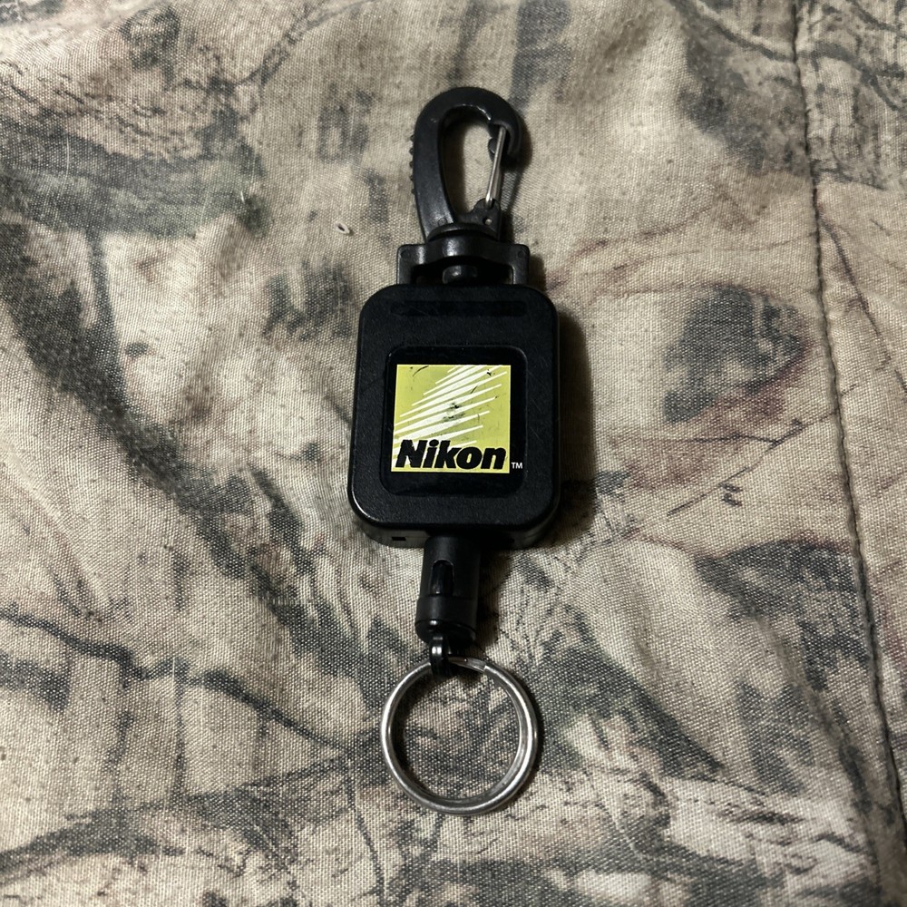 Nikon Retractable Rangefinder Tether