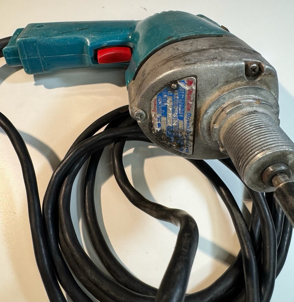 makita Cored drywall screwdriver