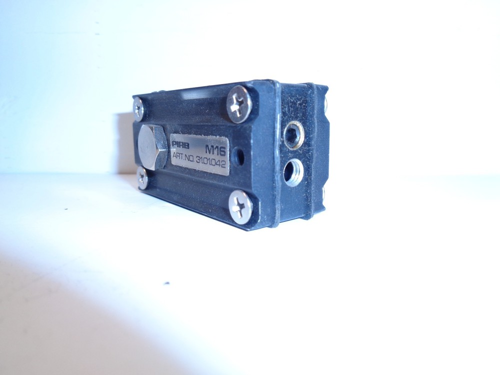 PIAB M16 ART NO: 31.01.042 Multi-Ejector Vacuum Pump