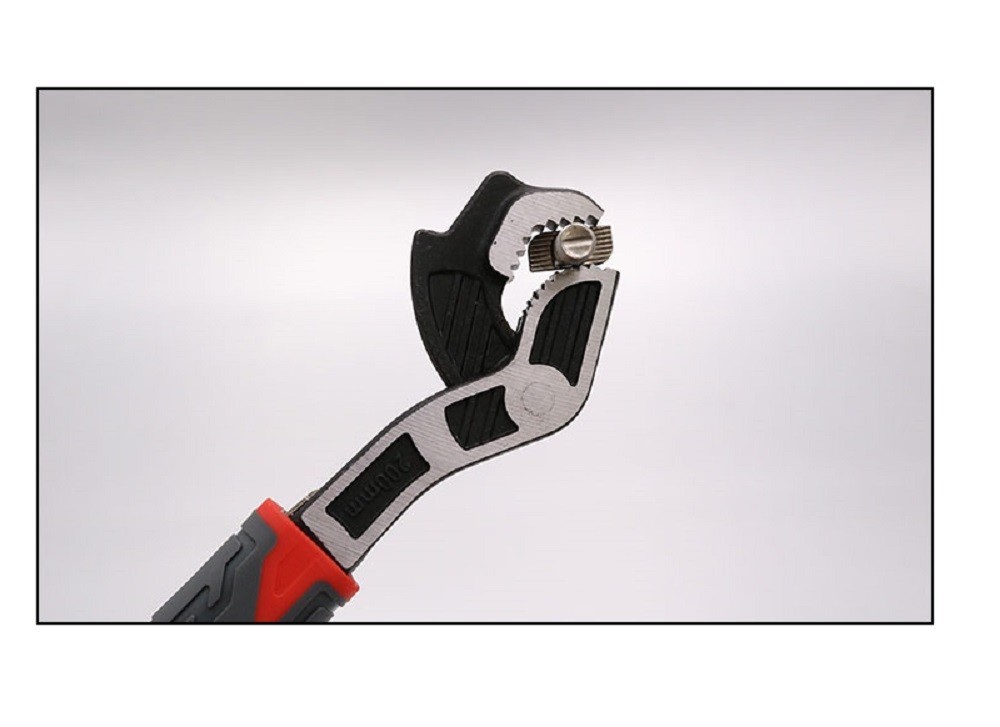 Self Adjusting Locking Wrench Multifunctional Adjustable Pipe Wrench (6" inch)